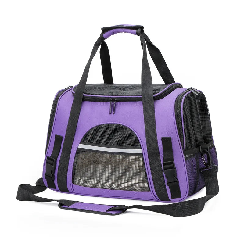 Portable travel bag for pets