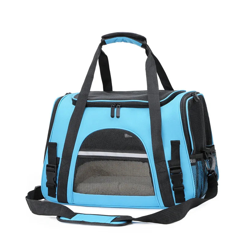 Portable travel bag for pets